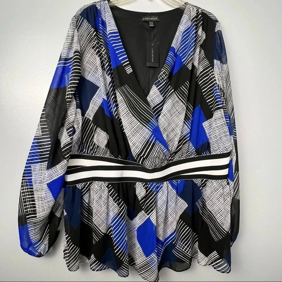 Lane Bryant Women’s Abstract Surplice Wrap Blouse Long Sleeve NWT Size 22/24 - Picture 1 of 12